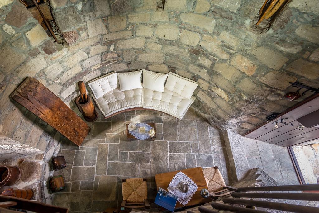 The Windmill Apartment Adamantas  Bagian luar foto